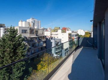 Departamento de 3 ambientes, Villa del Parque · Semi Piso de 3 Ambientes Al Frente con Balcón con 2 Baños Completos + Grupo Electrógeno