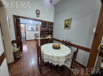 PH · 72m² · 3 Ambientes · 1 Cochera · Venta PH 3 Ambientes con Cochera en Bernal Oeste