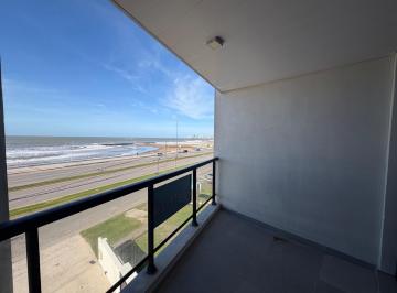 Departamento · 65m² · 2 Ambientes · 1 Cochera · Departamento 2 Ambientes Primera Linea Al Mar - Constitucion