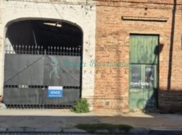Bodega-Galpón · 381m² · Vendo Galpon con Proyecto Centro Tandil