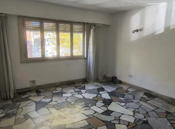 Departamento · 66m² · 3 Ambientes · A Dos Cuadras del Parque! Luminoso 3 Amb Al Frente - Amplia Cocina y Lavadero