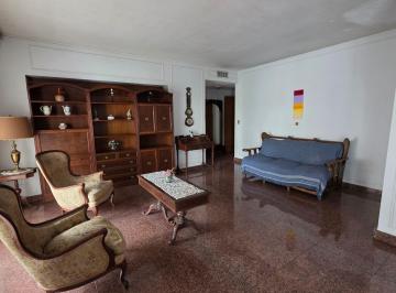 Departamento · 165m² · 4 Ambientes · 1 Cochera · Departamento 4 Ambientes en Venta Quilmes Centro