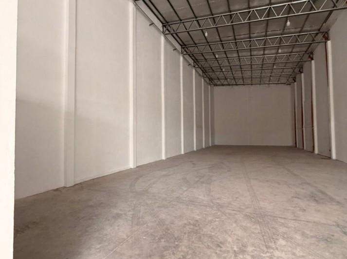 Local comercial · 330m² · 4 Ambientes