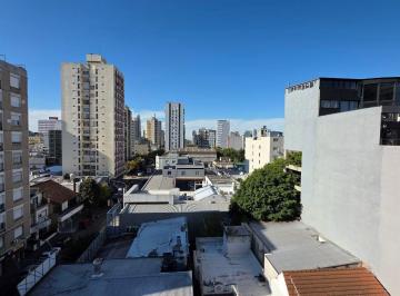 Departamento · 52m² · 3 Ambientes · Departamento de 2 Ambientes en Venta en Quilmes