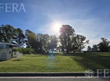 Terreno · 1356m² · Venta de Lote de 1356 m² en Area 60