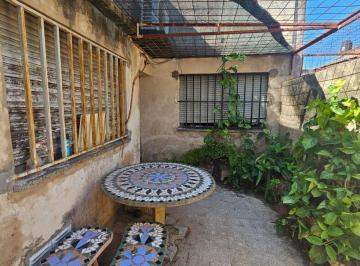 Casa · 60m² · 3 Ambientes · Venta Casa Interna de 2 Dorm. en Zona Sur. Amplio Terreno
