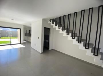 PH · 98m² · 5 Ambientes · 2 Cocheras · Duplex en Venta en Docta 2 Dorm.