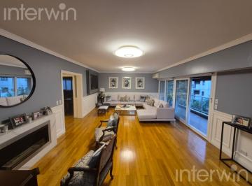 vertical · Departamento en Venta de 5 Ambientes con Dependencias y Cochera Fija en Belgrano