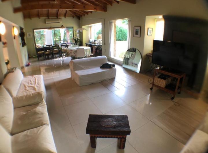 Casa · 150m² · 5 Ambientes