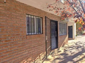 Departamento · 45m² · 2 Ambientes · 1 Cochera · Alquiler | Departamento 1 Dormitorio con Cochera y Patio Propio | Centro Oeste Neuquen
