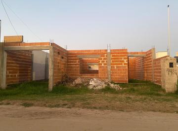 Terreno de 2 ambientes, Río Cuarto · Vendo Terreno con Construcción