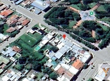 Casa · 250m² · 6 Ambientes · Casa en Venta - 5 Dorm. 3 Baños - Locales - 400 m² - Pehuajó