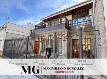 Casa · 290m² · 5 Ambientes · 4 Cocheras · Casa Venta - Lanus Oeste