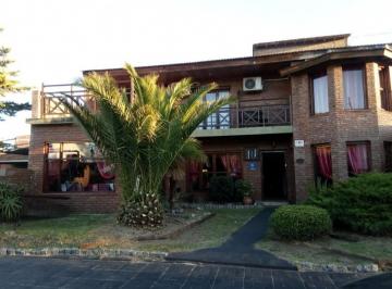 Hotel · 435m² · Hotel en Santa Teresita