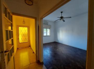 Departamento · 62m² · 3 Ambientes · Venta 3 Ambientes, Planta Baja, Entrada Indepen, con Patio!