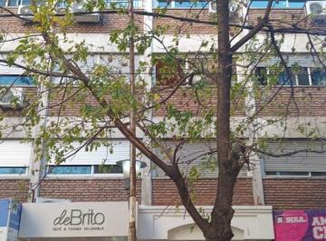 Departamento · 80m² · 4 Ambientes · 1 Cochera · Ramos Mejia Norte Depto. de Cuatro Ambientes con Cochera