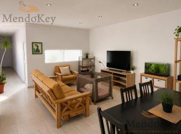 Casa · 140m² · 5 Ambientes · 2 Cocheras · Venta de Casa con Piscina - Complejo Privado Altos del Sol, Alto Verde, San Martin