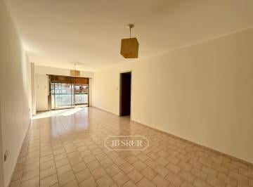 Departamento · 96m² · 4 Ambientes · 1 Cochera · Departamento en Venta en Nueva Córdoba de 3 Dorm. con Balcón