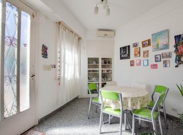 PH · 45m² · 3 Ambientes · Venta PH 3 Ambientes con Entrada Independiente y Patio en Villa Urquiza!