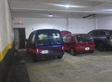 Garage · 17m² · Cochera en Venta Apta Camioneta