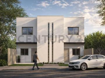 Casa · 85m² · 4 Ambientes · 1 Cochera · Venta Duplex en Pozo 2/3 Dorm.