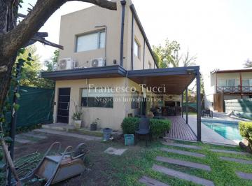 Casa · 167m² · 4 Ambientes · 4 Cocheras · Casa en Venta 4 Ambientes en Villa Gobernador Udaondo