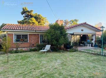 Casa · 125m² · 4 Ambientes · 1 Cochera · Casa en Venta | B° Centro | Villa General Belgrano