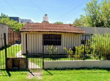 Casa · 120m² · 4 Ambientes · Venata Casa en B° Los Bulevares