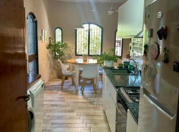 Casa · 267m² · 5 Dormitorios · Córdoba - Urca - Victorino Rodriguez - Apta Credito Al 900