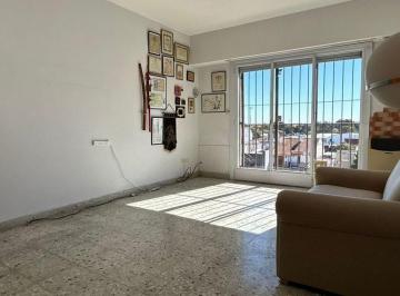 Departamento · 67m² · 3 Ambientes · Venta 3 Ambientes en Villa Urquiza. Mucha Luz!