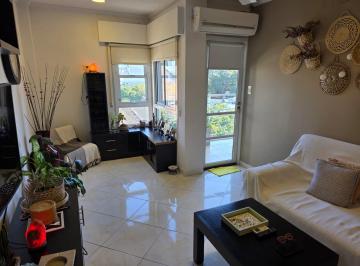 Departamento · 132m² · 4 Ambientes · 1 Cochera · Departamento en Venta de 3 Dorm. con Cochera