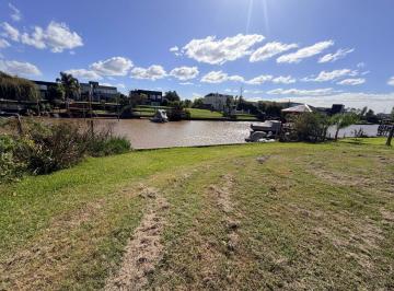 Terreno · 878m² · Venta de Lote con Amarra Barrio Nautico San Marco