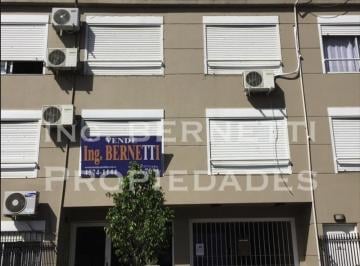 Departamento de 2 ambientes, Villa Pueyrredón · Departamento 2 Ambientes Al Frente - Espacio Guarda Coche Móvil - Excelente Complejo