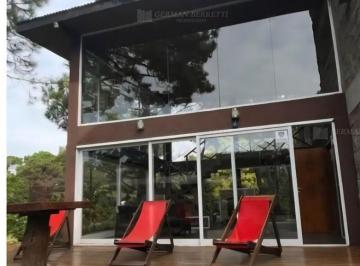 Casa · 138m² · 3 Ambientes · 1 Cochera · Casa Chalet en Venta en Costa del Este, Costa Atlántica, Buenos Aires