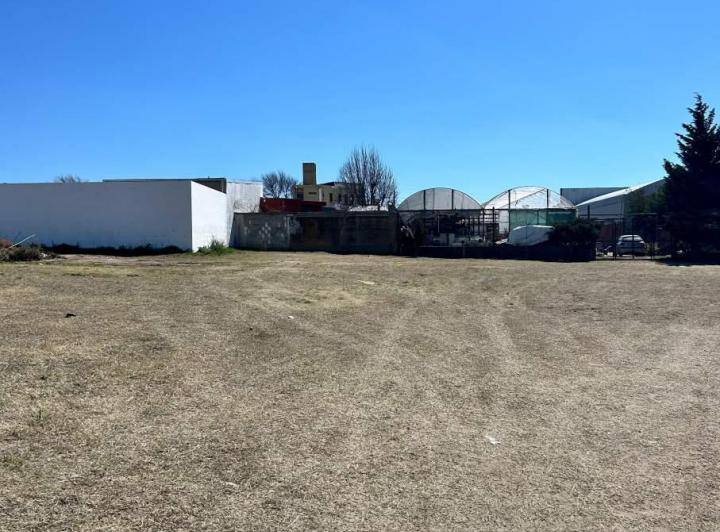 Terreno · 601m²
