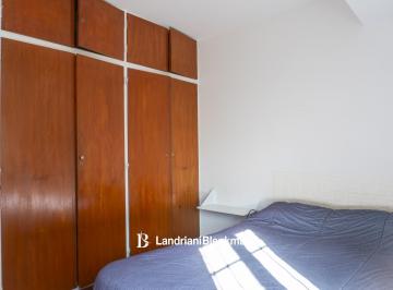 Departamento · 80m² · 7 Ambientes · Departamento en Venta 3 Dorm en Calle Antártida Argentina