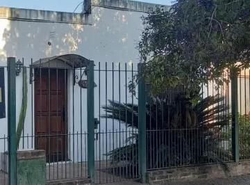 Casa · 100m² · 3 Ambientes · Casa en Venta - 2 Dorm. 1 Baño - Escobar