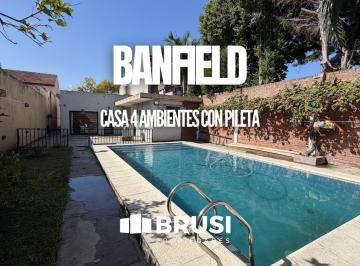 Casa · 148m² · 4 Ambientes · Venta Casa 4 Ambientes con Pileta, Patio y Jardín - Lomas de Zamora