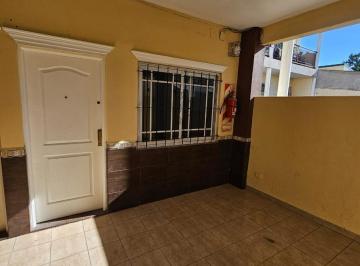 Departamento · 38m² · 2 Ambientes · Departamento 2 Amb. Planta Baja con Patio
