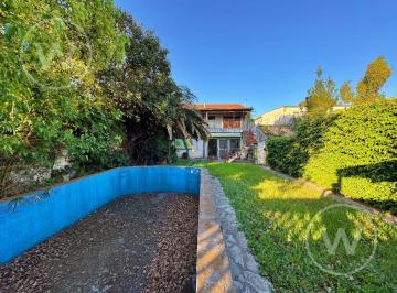 Casa · 200m² · 4 Ambientes · 4 Cocheras · 4 Ambientes | Lote de 430 m² | Pileta | Cocheras | Apto Crédito