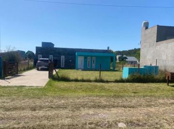 Casa · 112m² · 4 Ambientes · Casa en Venta - 3 Dorm. 2 Baños - Camet