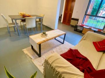 Casa de 5 ambientes, Córdoba · Excelente. Casa 4 Dorm.. Zona Residencial