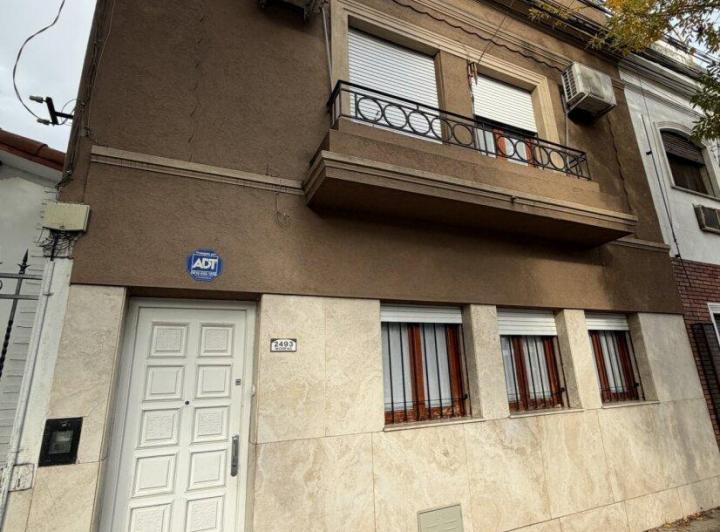 Casa · 100m² · 6 Ambientes