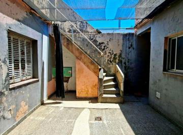 PH de 5 ambientes, Mataderos · PH Tipo Casa - Calle Araujo Al 1900 – Mataderos C. A. b. A.