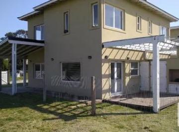 Departamento · 110m² · 3 Ambientes · Dúplex en Venta - 2 Dorm. 2 Baños - 220 m² - General Madariaga