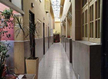 Departamento · 45m² · 3 Ambientes · Amplio Dpto en Alquiler Sobre La Peatonal