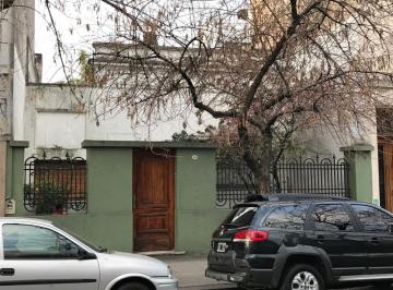 Terreno , Floresta · Excelente Lote 220 m² - Zona Residencial - Hay Anteproyecto Para 17 Unidades Dueño Tomaria Menor Valor