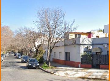 Casa de 3 ambientes, Villa Urquiza · Casa a La Calle con Patio y Azotea