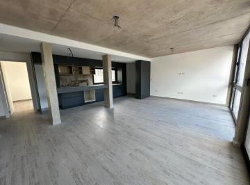 Departamento · 77m² · 3 Ambientes · Venta Departamento 3 Amb Frente con Balcon Chauvin