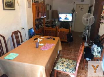 Casa · 70m² · 4 Ambientes · 1 Cochera · Departamento en Venta - 3 Dorm. 1 Baños - 75 m² - San Bernardo del Tuyú